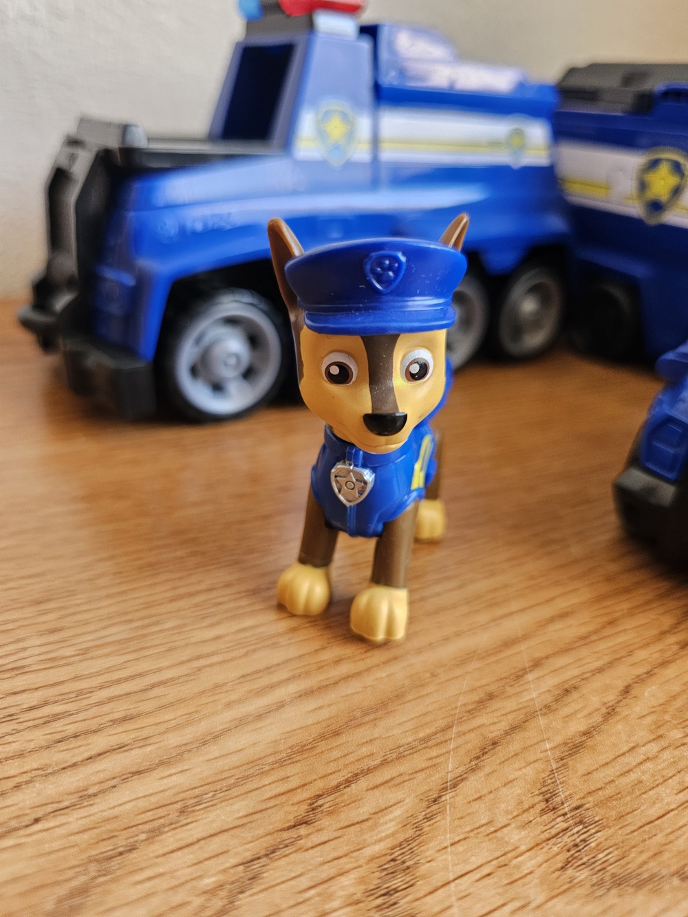 Paw Patrol Chase Lot Figure & Vehicles Police Rescue Blue Pup 4 Piece - Picture 3 of 13